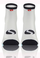 Sesto Senso Sport Socken SKB01 – Atmungsaktive, Nahtlose Sportsocken aus Poliamid, Ideal für Laufen und Fitness, Weiß/Blau, Unisex, Temperaturregulierend, Feuchtigkeitsableitend, Komfortabel, Made in Poland